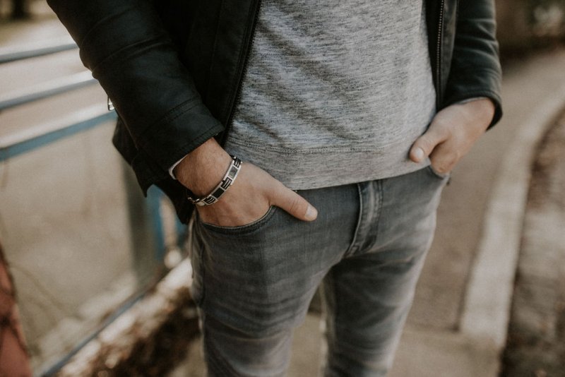 Lunavit Magnetschmuck Armband für Herren als cooles und schickes Accessoire für jeden Tag
